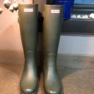 Hunter rubber boots
